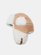 Chapka Parenthèse d’hiver : effet daim, bordures duveteuses synthétiques et rabats