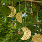 Suspension décorative — Phases de lune et perles de verre, 43 × 40 cm