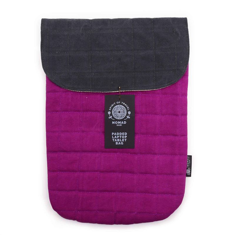 Pochette violette matelassée avec rabat anthracite