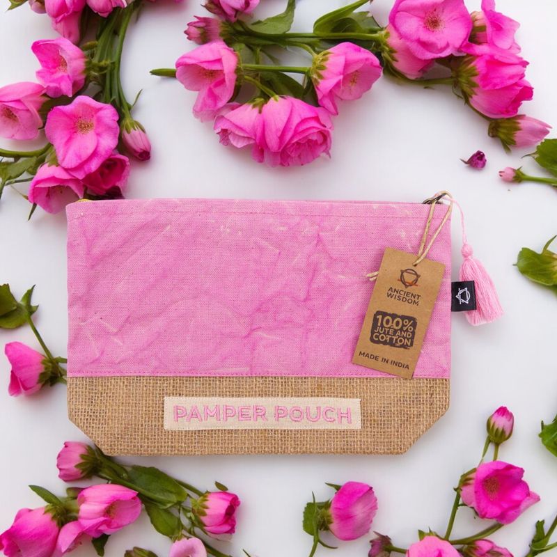 Détail de la trousse Rose libre